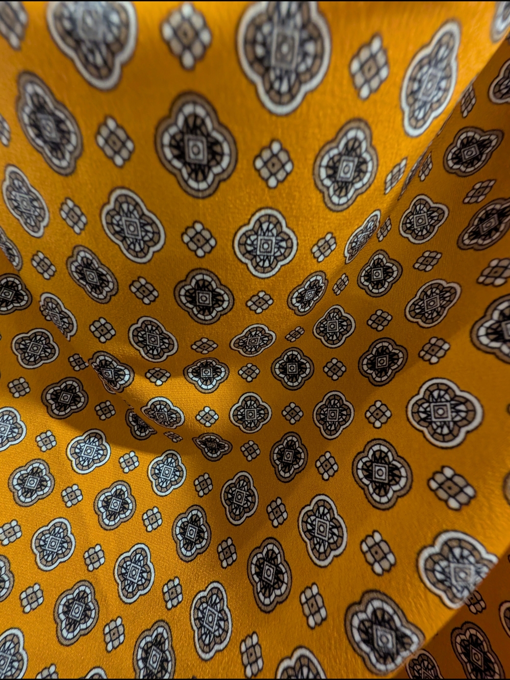 NWT Michael Kors Cowl Neck Geometric Print Top - Gold - Picture 7 of 7